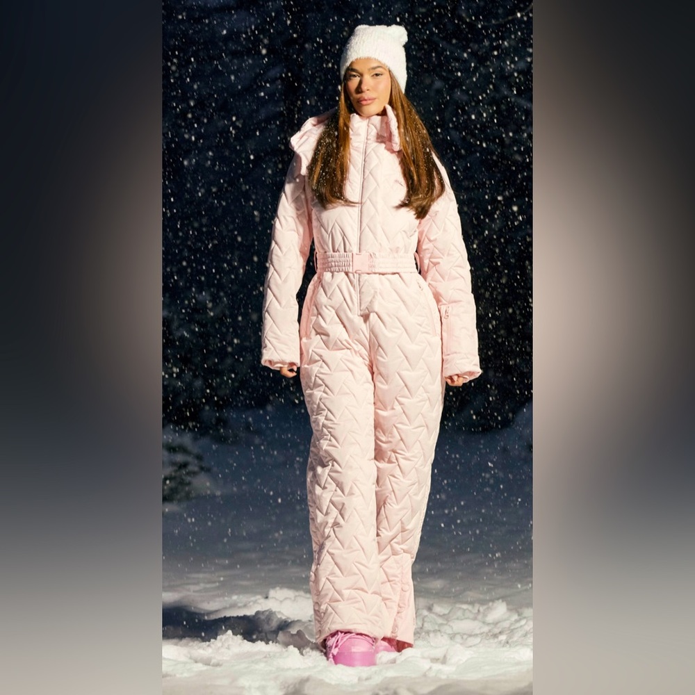 PRETTYLITTLETHING SKI BABY PINK CHEVRON QUILTED BELTED SNOW SUIT